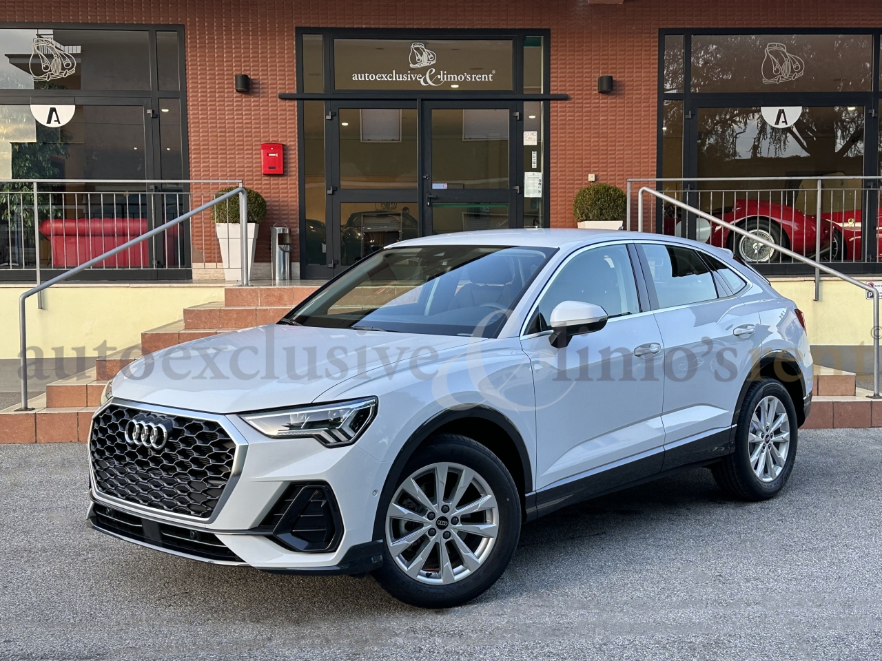 Autoexclusive & Limosrent - Audi Q3 Sportback 35 TFSI S Tronic