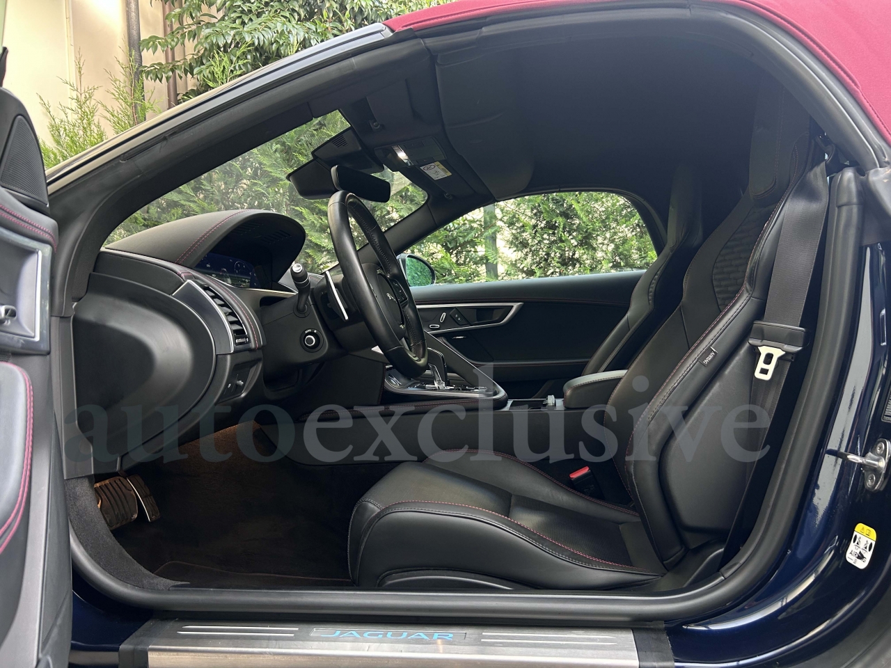 Jaguar F-Type Cabrio 2.0 i4 rwd 300cv UNICOPROPRIETARIO