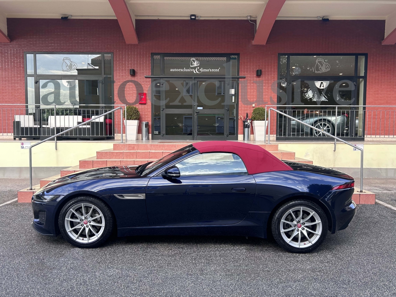 Jaguar F-Type Cabrio 2.0 i4 rwd 300cv UNICOPROPRIETARIO