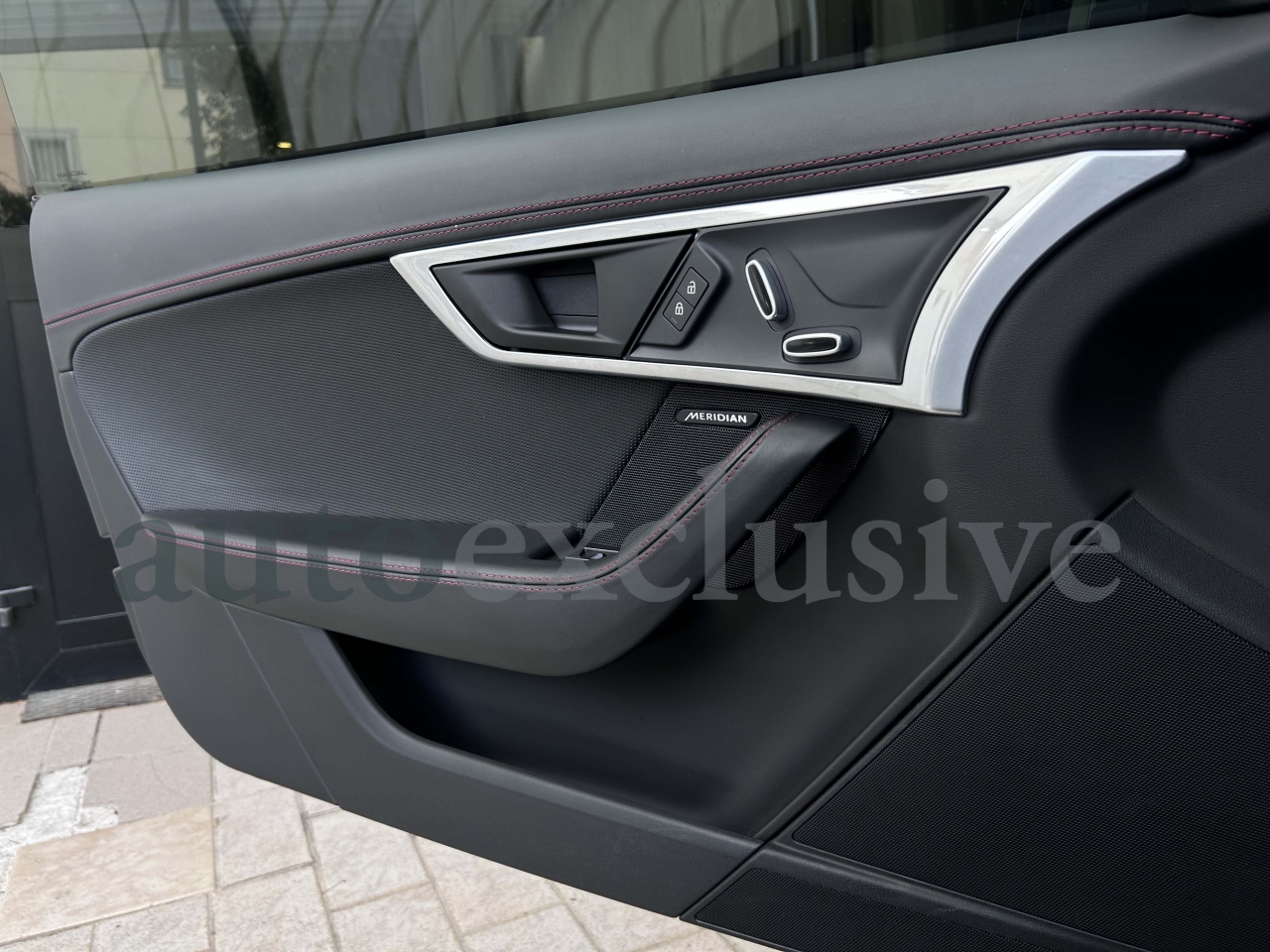 Jaguar F-Type Cabrio 2.0 i4 rwd 300cv UNICOPROPRIETARIO