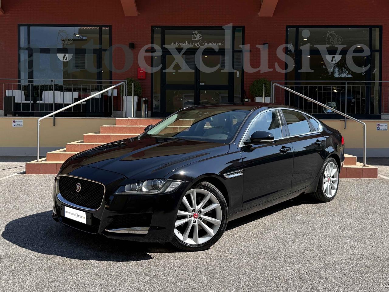 Jaguar XF 2.0d i4 Prestige 180cv auto