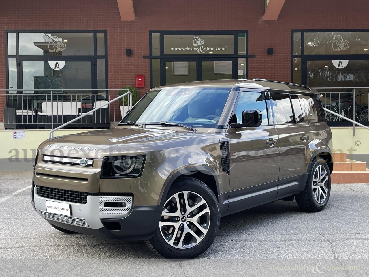 Land Rover Defender 110 3.0D I6 300 CV AWD Auto SE