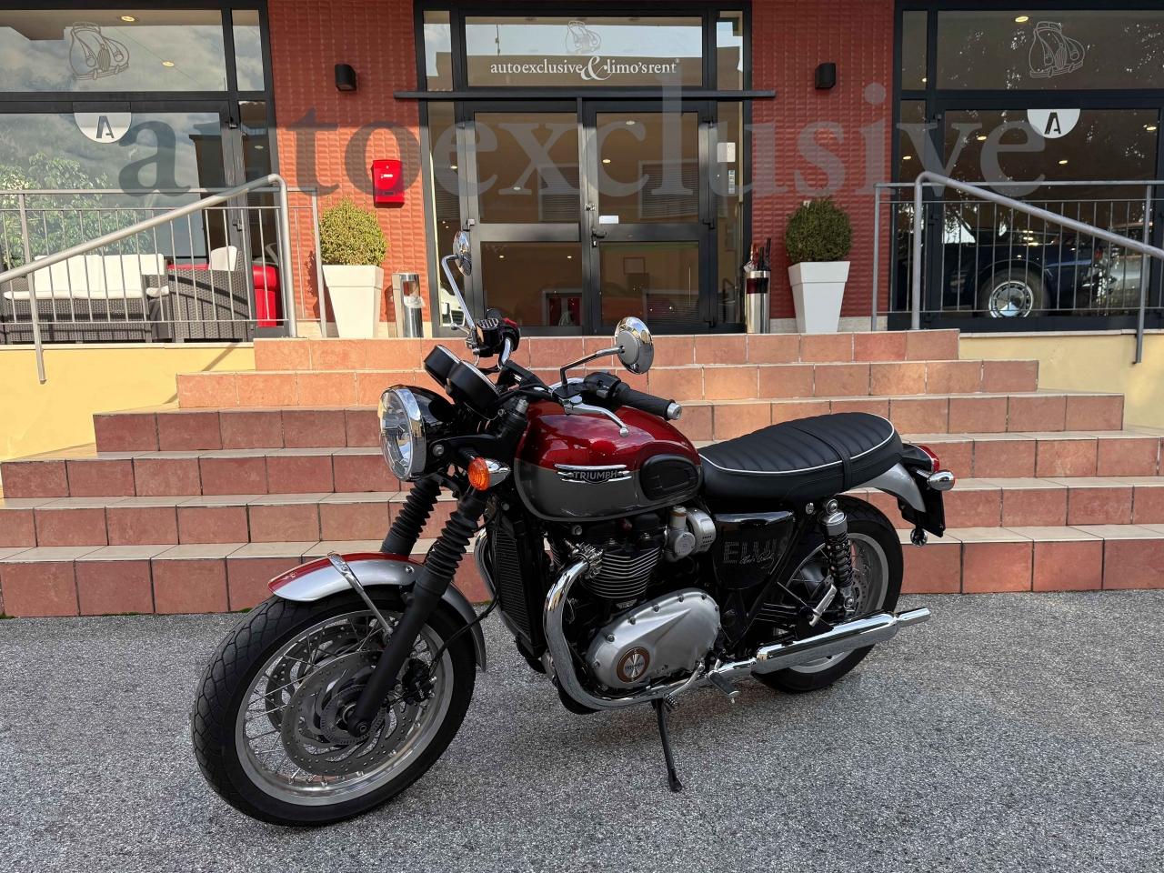 Triumph Bonneville T120 ELVIS PRESLEY numerata 734/925