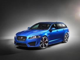 Jaguar XFR-S Sportbrake 550 cv: le potenti prestazioni incontrano la praticità  quotidiana